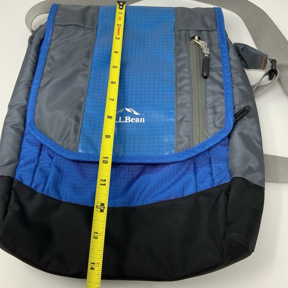 LL Bean Messenger‎ Crossbody Bag Tablet Field Rip Stop Travel Blue Gray Black - Picture 11 of 12